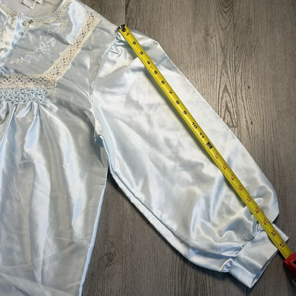 Vintage Barbizon‎ Satin Nightgown Womens Large Blue Lace Crochet Embroidered